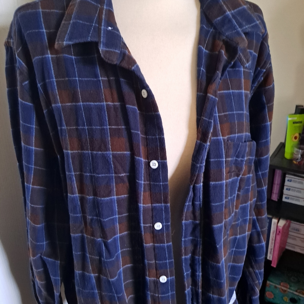 Flannel.🌈 - Picture 4 of 7